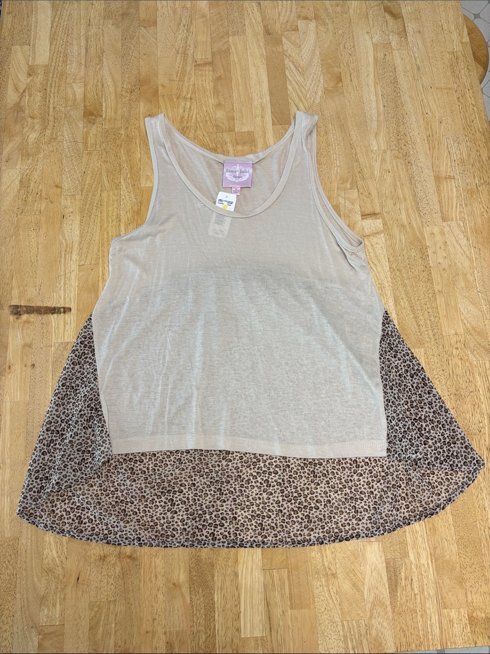 NWT Romeo & Juliet Couture Tan Mixed Media Leopard High-Lo Tank Top Made in USA